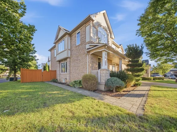 1078 McNeil Dr, Milton, ON L9T 6V1