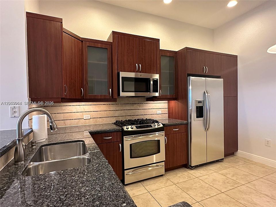 1st image of 3055 NW 126th Ave APT 411