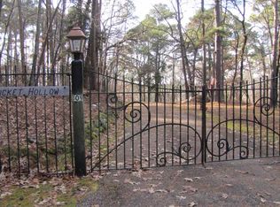 309 Pine Island Rd, Karnack, TX 75661