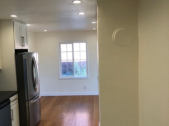 2nd image of 2814 76th Ave