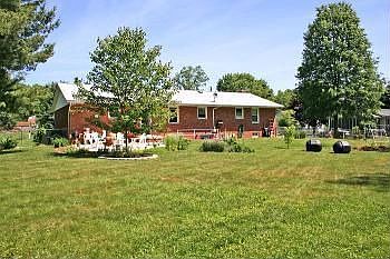 2nd image of 4 Mosby Ct