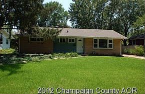 2nd image of 901 E Sunnycrest Dr