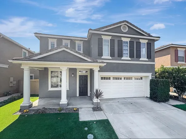 1051 Woodcrest Ln, Vista, CA 92081