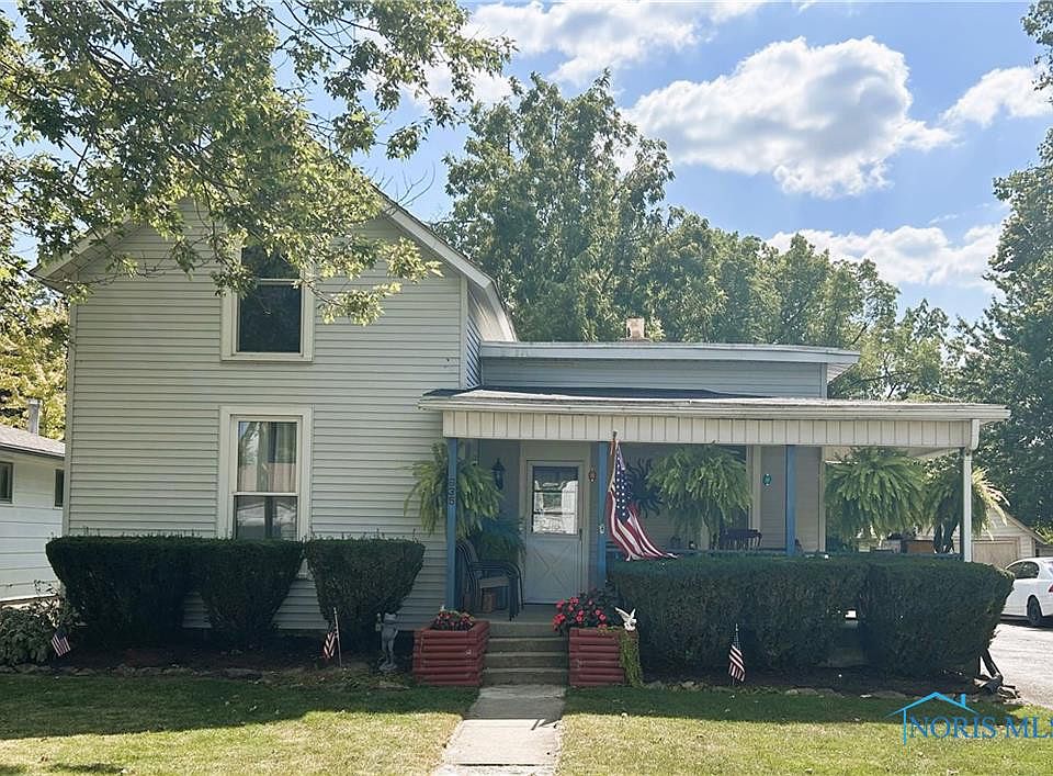 1st image of 635 Wyandot St