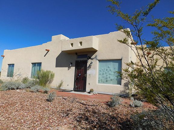 3rd image of 6111 S Mesquite Trl