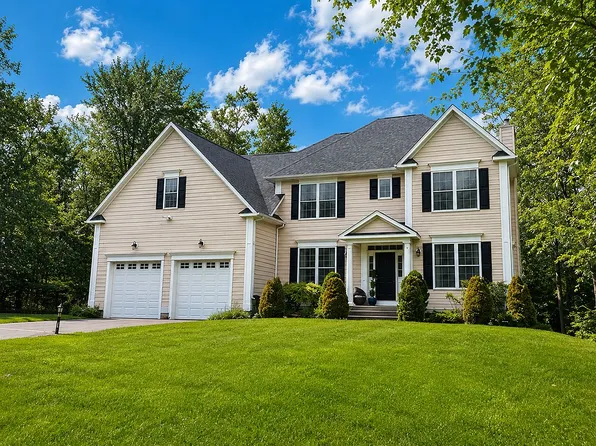 16 Winterwood Ter, Farmington, CT 06032