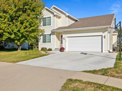 2719 Laurel St, Ames, IA, 50010