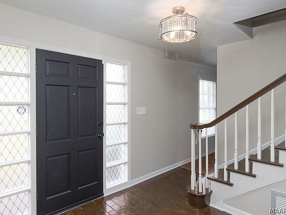 2nd image of 3110 Highfield Dr