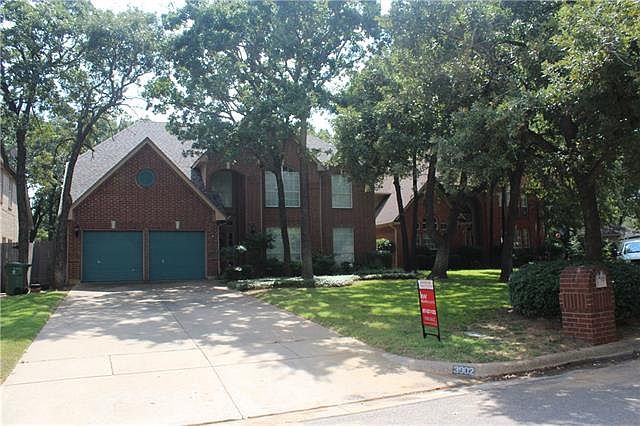 1st image of 3902 Brookfield Dr