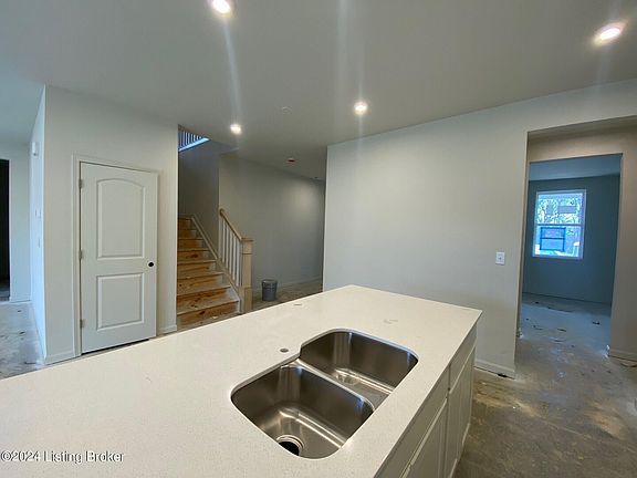 4th image of 1023 Dry Run Ct