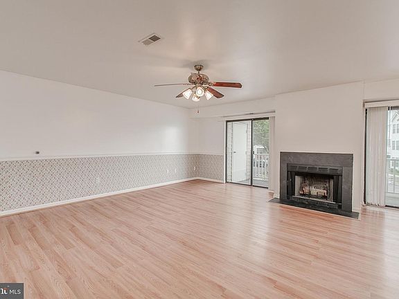 5th image of 1602 Berry Rose Ct #22C
