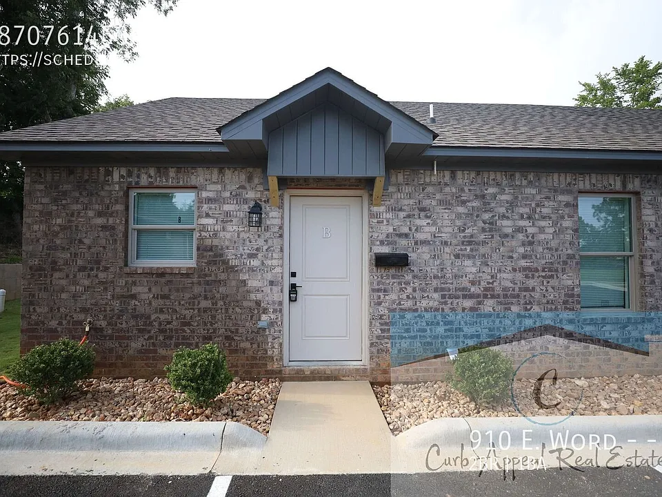 910 E Word Ave #2