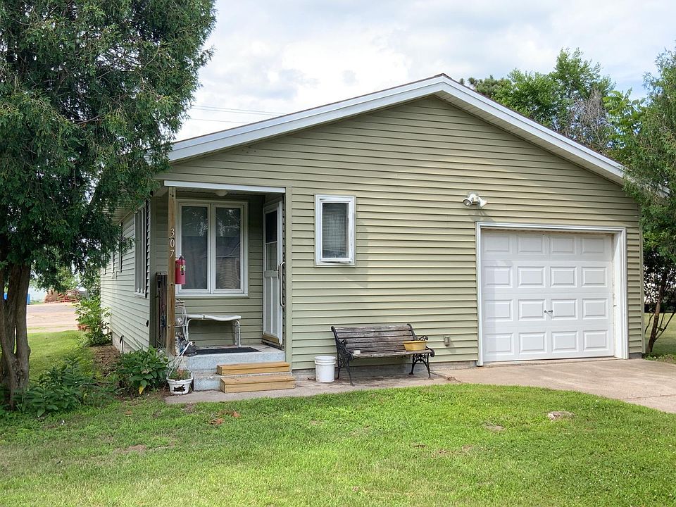 307 Maple St, Strum, WI 54770 Zillow