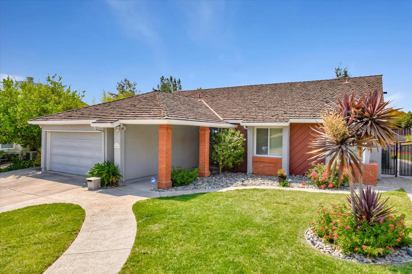 3508 Ramstad Dr photo 1