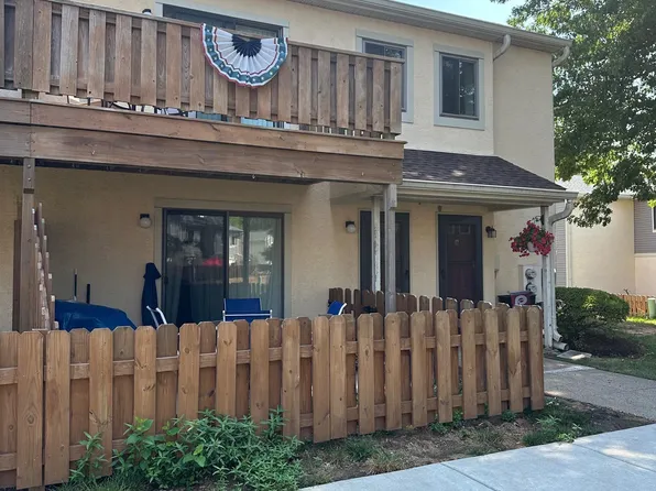 45 Ash Stoker Ln, Horsham, PA 19044