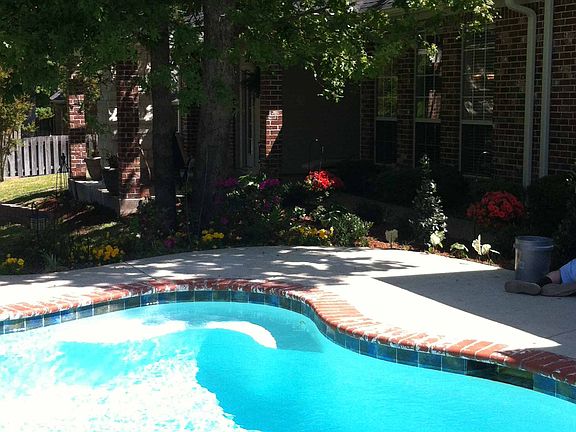 3rd image of 5236 Glen Abbey Ln