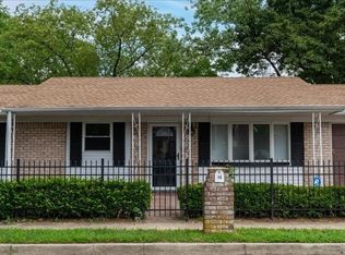 15 Campbell St, Amityville, NY