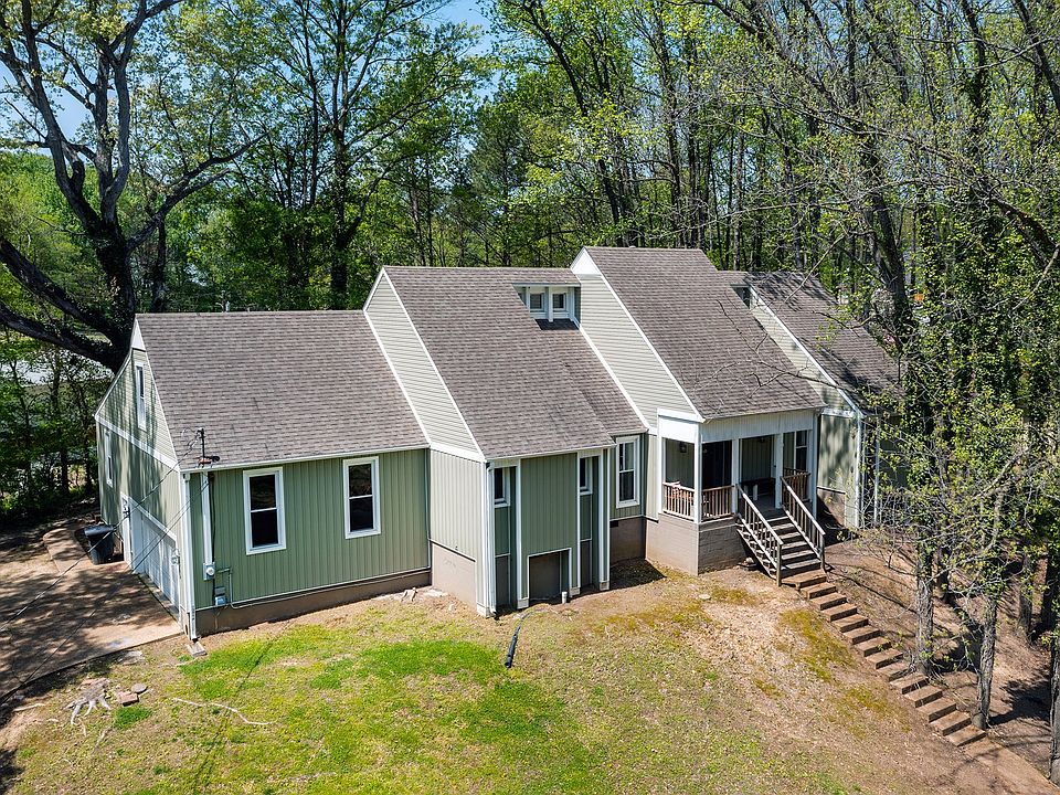 1st image of 1015 Melissa Ln