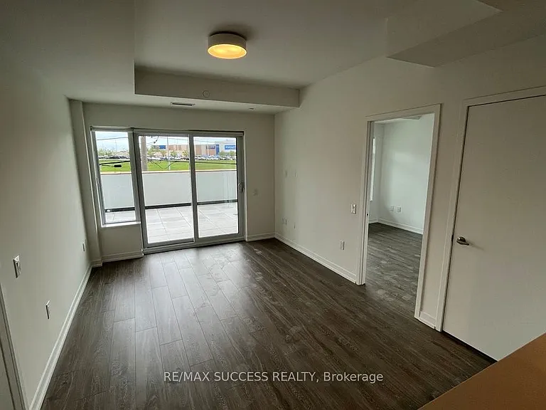 2485 Eglinton Ave W #323 — Photo 6