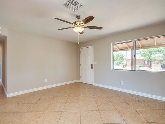 4th image of 15800 N Twin Lakes Dr
