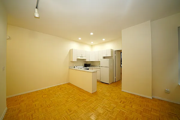 Rented by Corcoran | media 10