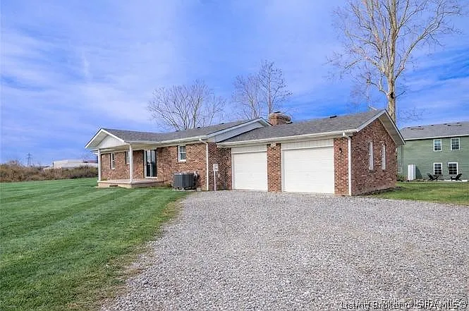 8109 Old State Road 60 — Photo 2