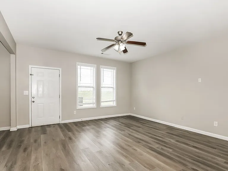 1456 Arbor Place Dr — Photo 4