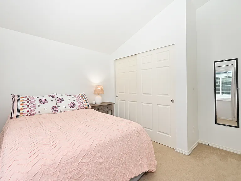 8509 Midvale Ave N #C — Photo 24