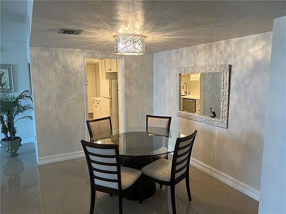 3rd image of 2100 S Ocean Dr #4
