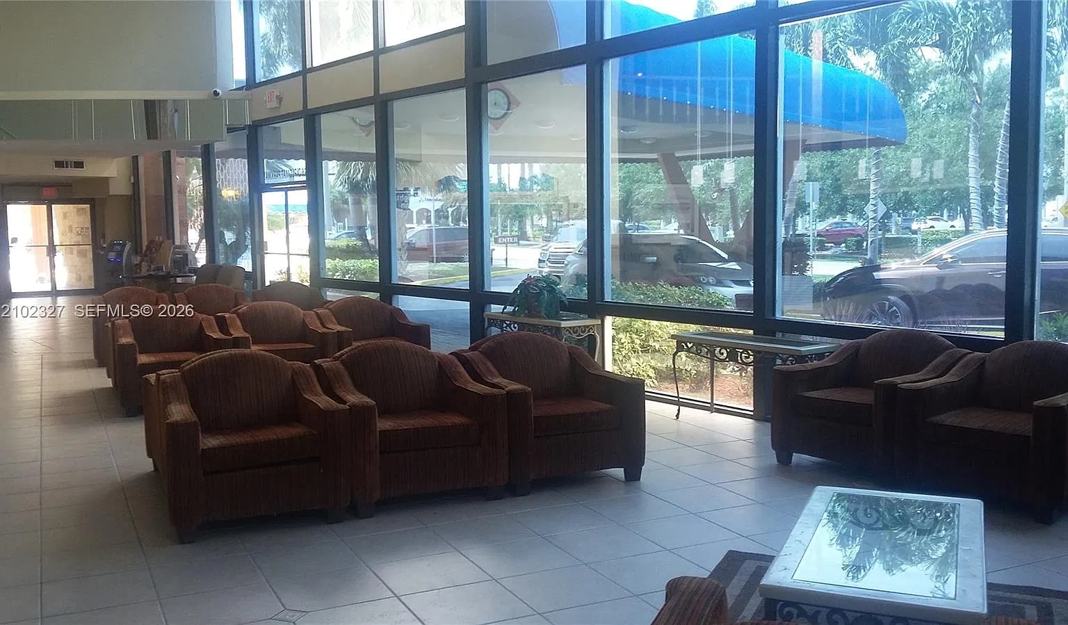 Diplomat Golf & Racquet C — Photo 3