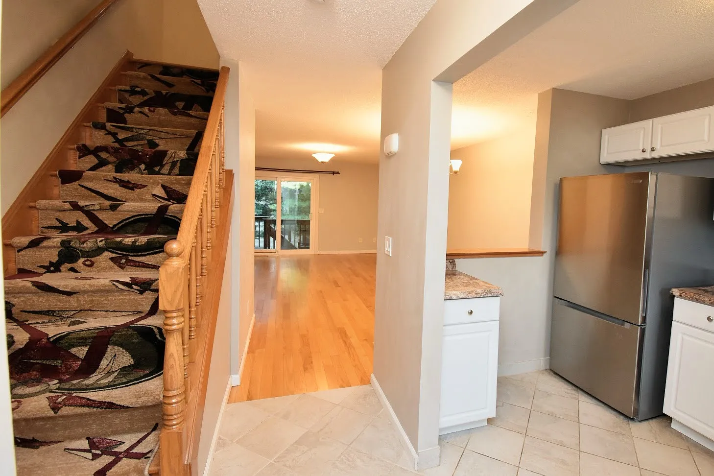 2 bed, 1.5 bath, 1740 sqft, $2,100 — Photo 3