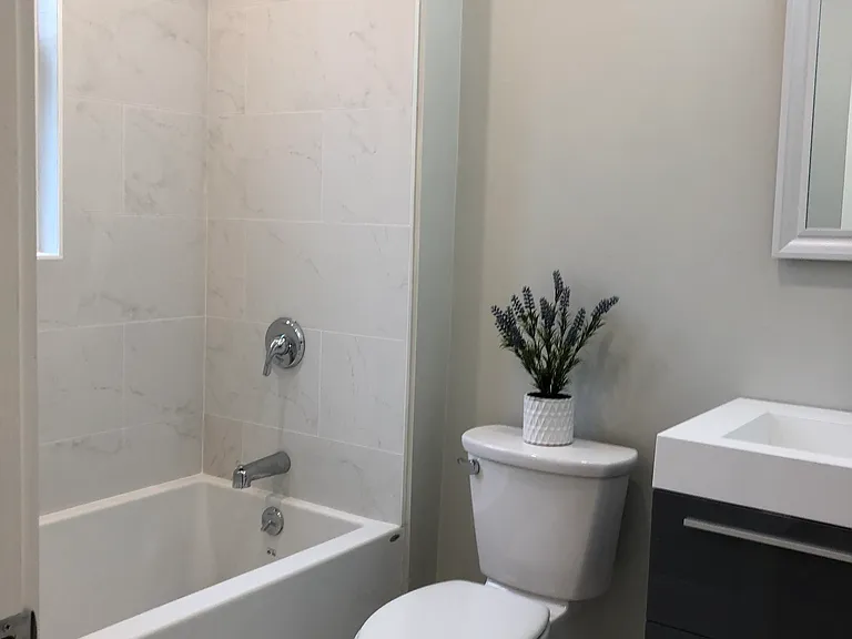 7 Clover St — Photo 6