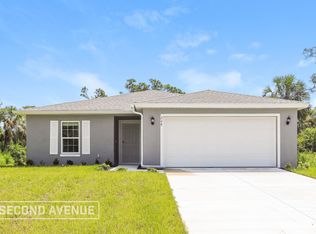 248 Ravenswood Blvd, Port Charlotte, FL 33954