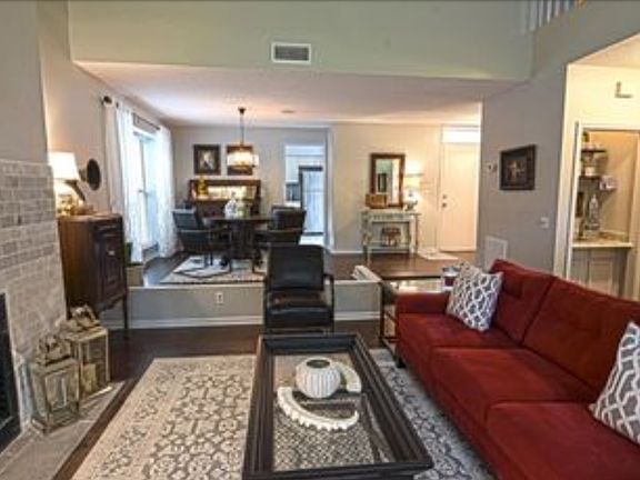 3rd image of 1307 Wood Hill Pl #1307