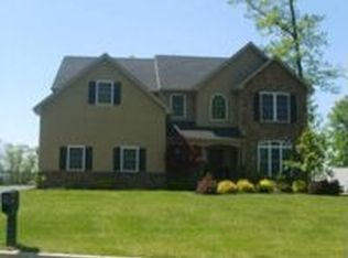 412 Acer Dr, Blandon, PA 19510