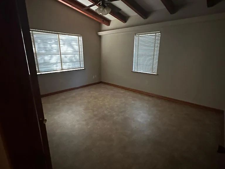 5524 Mildred Ave — Photo 19
