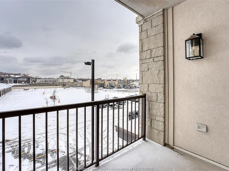 1740 Sprucewood Ave #208 — Photo 28