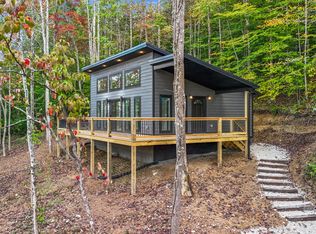 1370 Star Gap Rd, Stanton, KY 40380