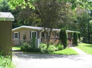 W12340 County Rd W, Crivitz, WI 54114