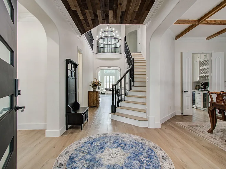 18807 Oriole Point Ct — Photo 5