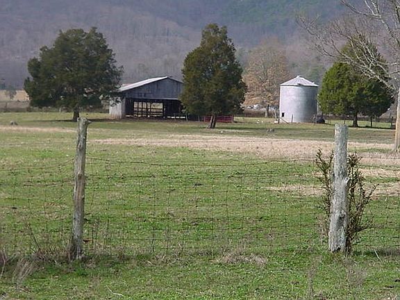 3rd image of Old Hwy 28