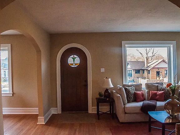 2nd image of 9416 Sterling Pl