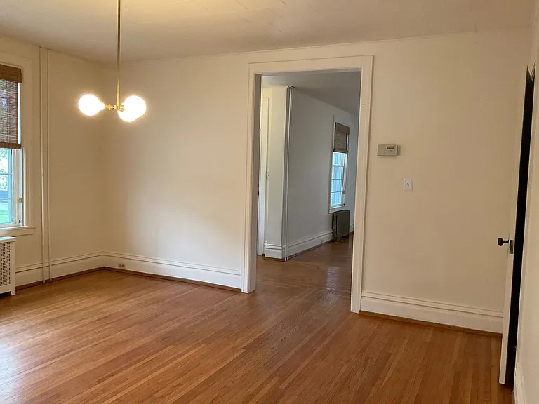 229 Cocoa Ave — Photo 4