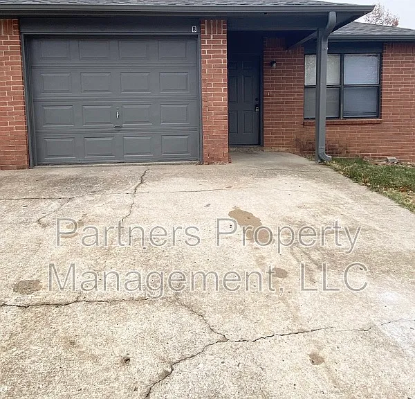 5705 Sara St #A — Photo 18