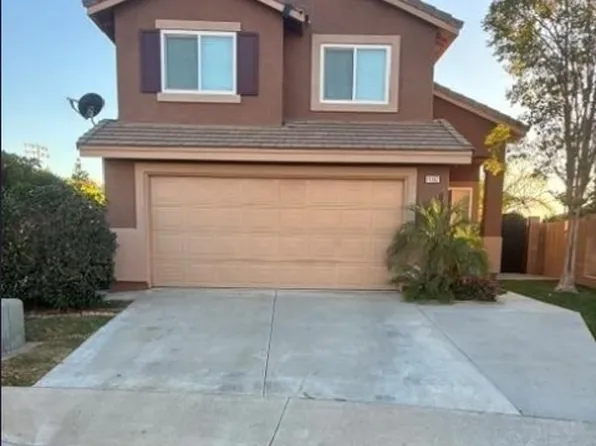 11552 Sheffield Rd, Fontana, CA 92337