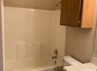 1216 Blue Ridge Ln, Moore, OK 73160