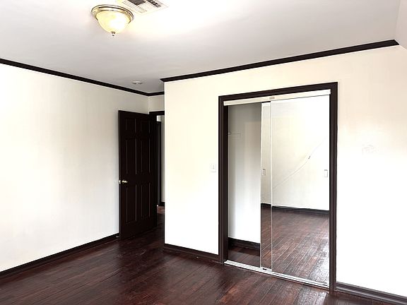4th image of 71-59 166th Street # Fl 2