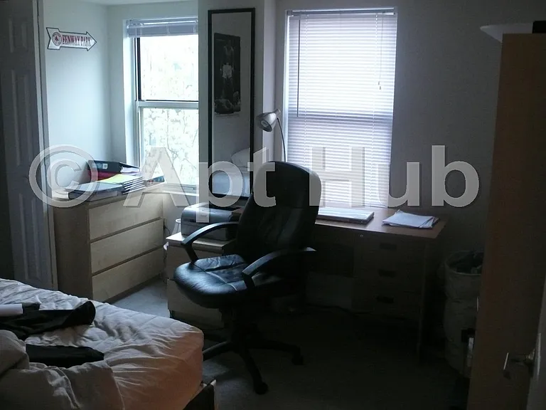 175 Beacon St #U2 — Photo 3