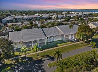 250 SE Four Winds Dr APT 105, Stuart, FL 34996