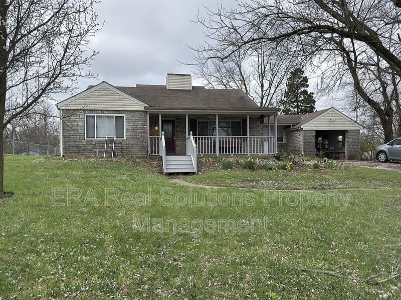 1st image of 7723 W Chester Rd